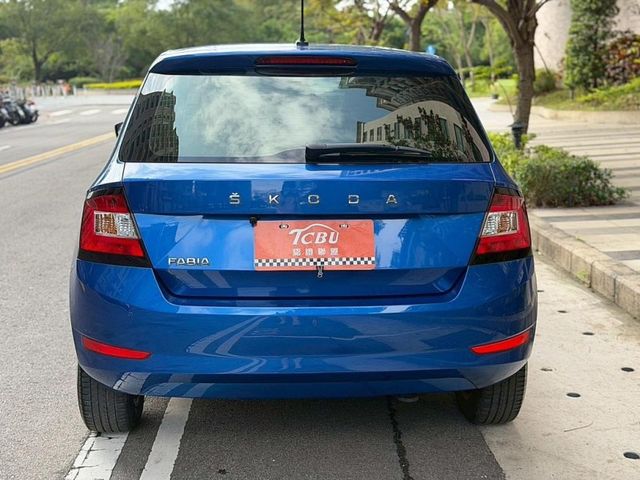 Skoda Fabia  第6張相片