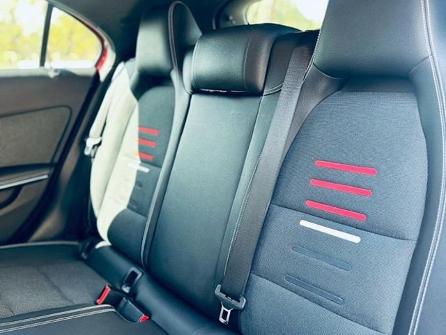 Mercedes-Benz/賓士 A-CLASS  第11張相片