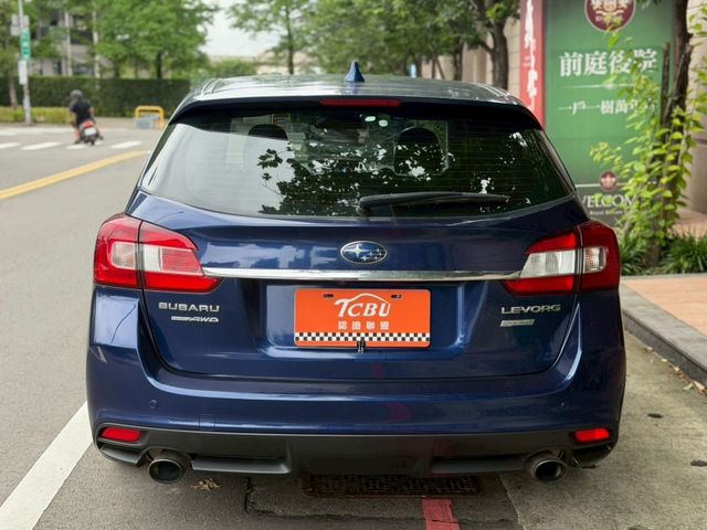 Subaru Levorg  第8張相片