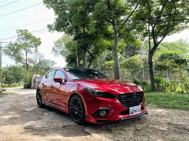 MAZDA馬自達 MAZDA 3  第2張相片