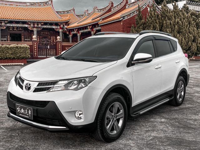 TOYOTA豐田 RAV4  第1張相片