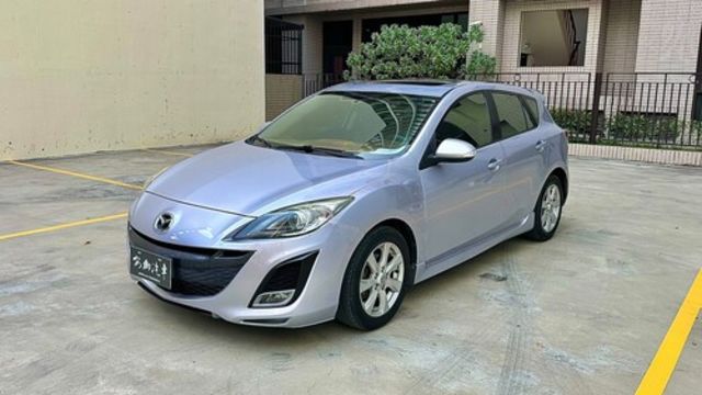 MAZDA馬自達 MAZDA 3  第3張相片