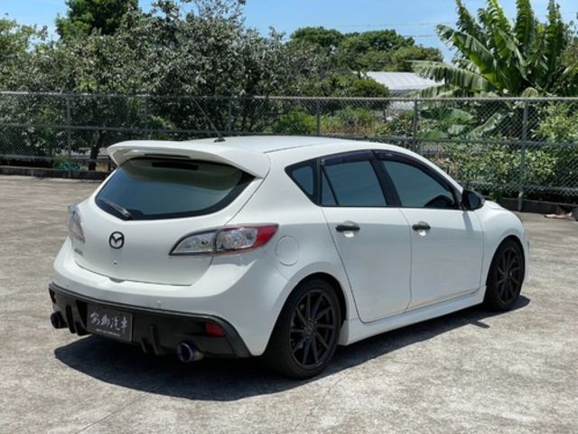 MAZDA馬自達 MAZDA 3  第3張相片