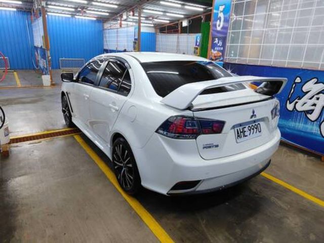 MITSUBISHI三菱 LANCER FORTIS  第6張相片