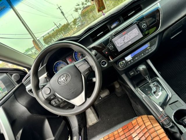 TOYOTA豐田 ALTIS  第5張相片