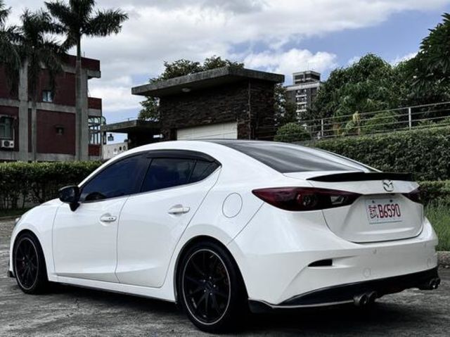 MAZDA馬自達 MAZDA 3  第4張相片