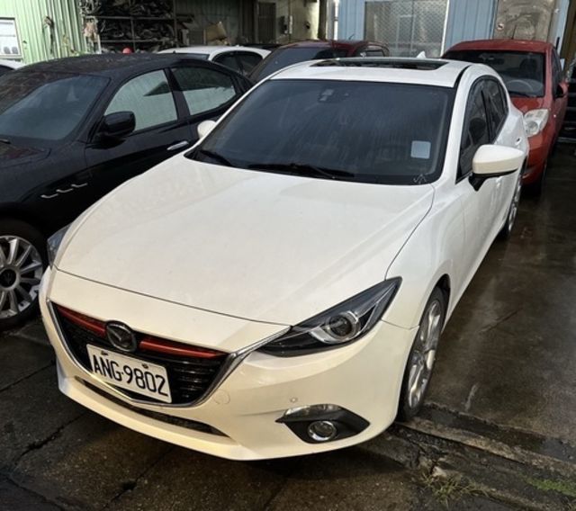 MAZDA馬自達 MAZDA 3  第4張相片
