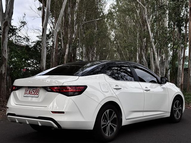 NISSAN日產 SENTRA  第2張相片