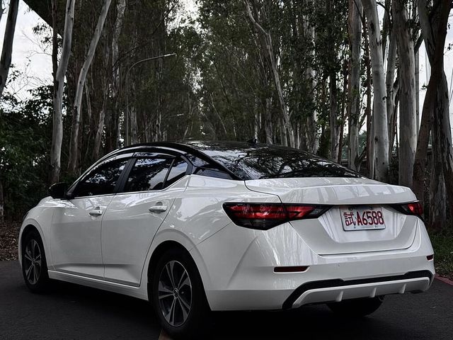 NISSAN日產 SENTRA  第4張相片