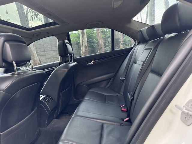 M-BENZ賓士 C200  第6張相片