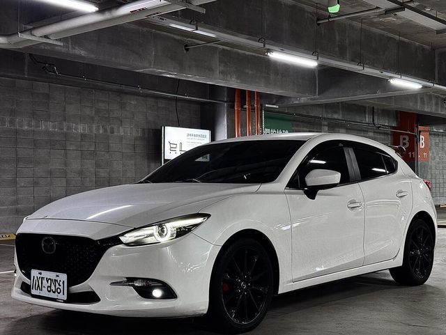 MAZDA馬自達 MAZDA 3  第3張相片