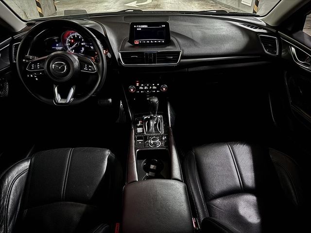 MAZDA馬自達 MAZDA 3  第6張相片