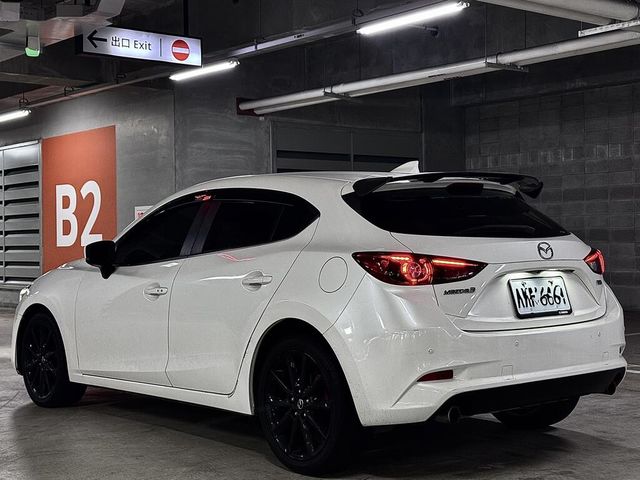 MAZDA馬自達 MAZDA 3  第2張相片
