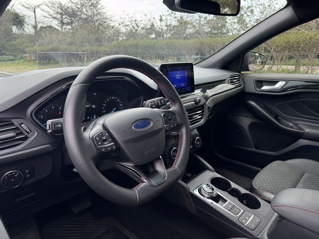 FORD福特 FOCUS  第4張相片