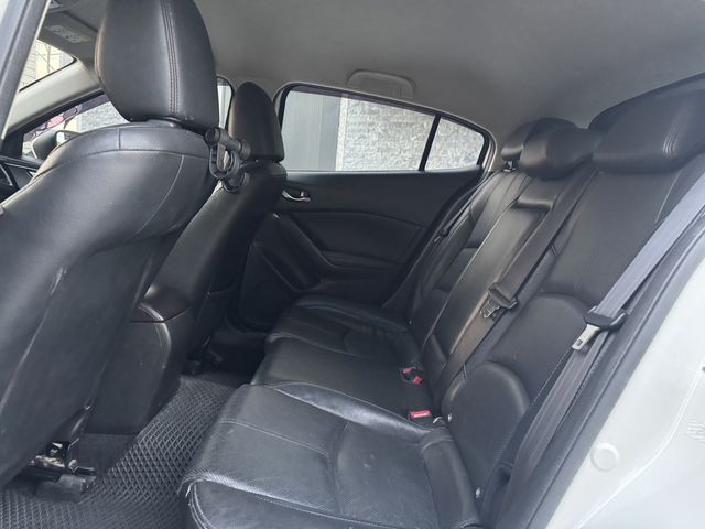 MAZDA馬自達 MAZDA 3  第6張相片