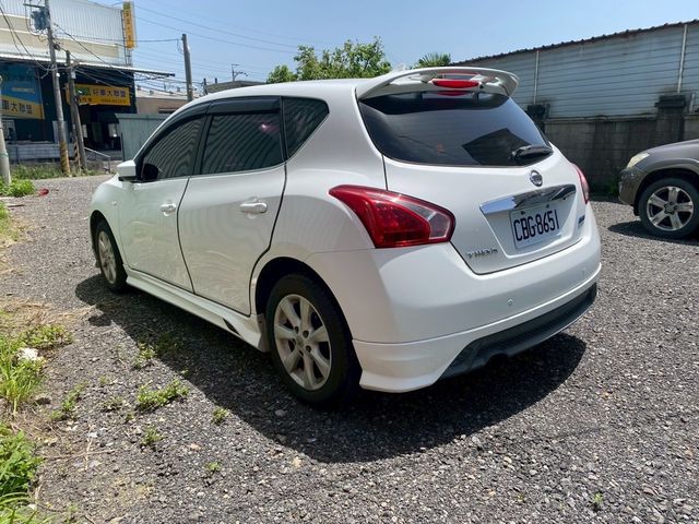 NISSAN日產 TIIDA  第3張相片