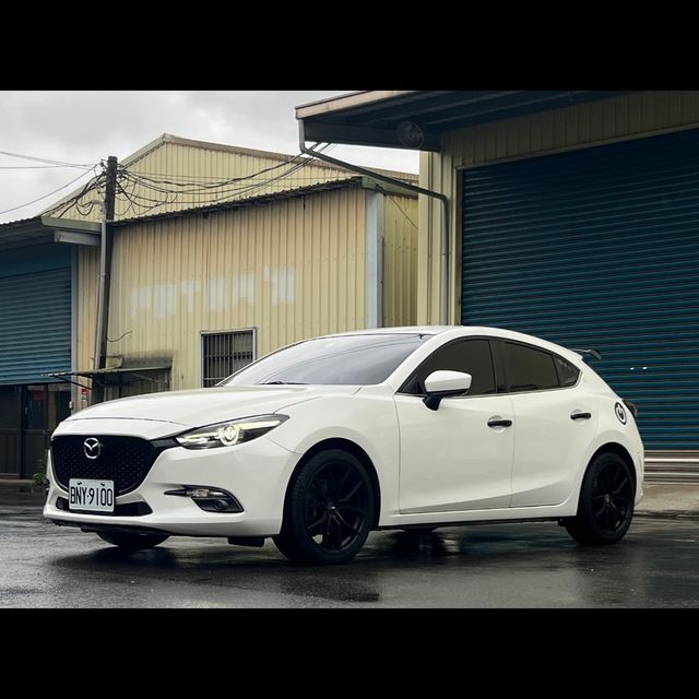 MAZDA馬自達 MAZDA 3  第1張相片