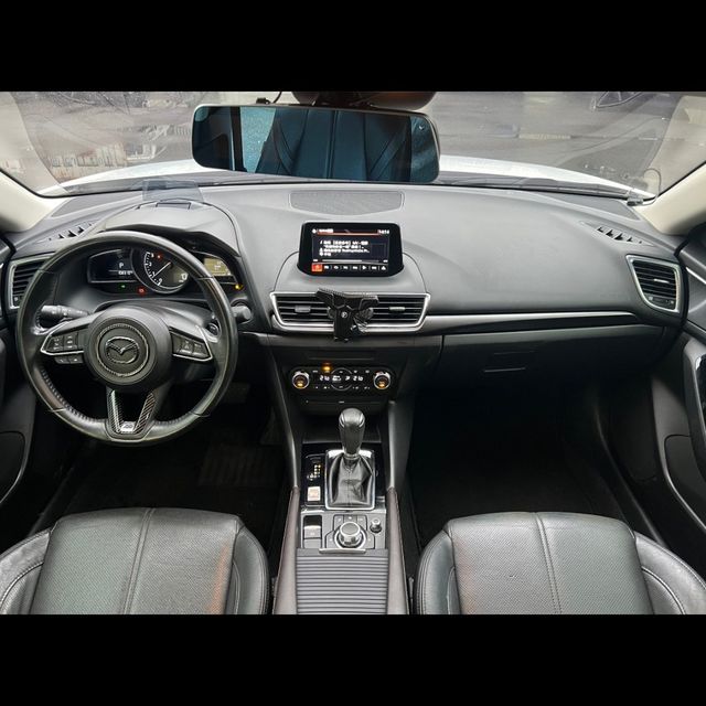 MAZDA馬自達 MAZDA 3  第5張相片