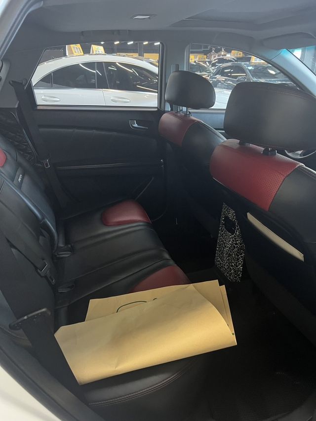 LUXGEN納智捷 U6 TURBO  第6張相片