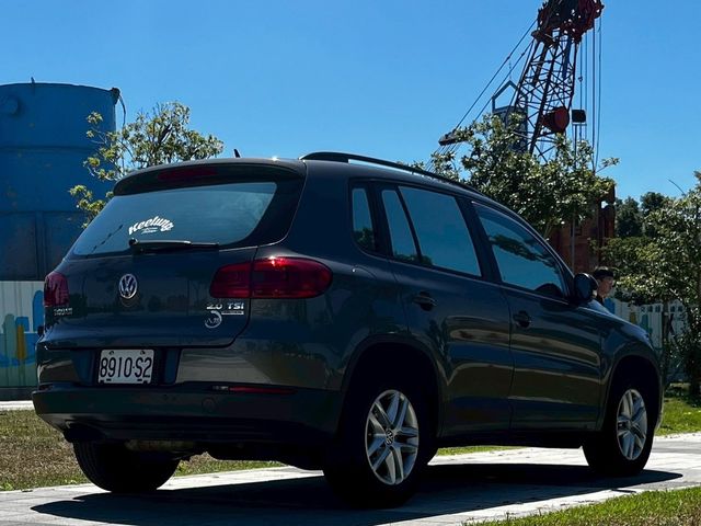 VOLKSWAGEN福斯 TIGUAN  第3張相片