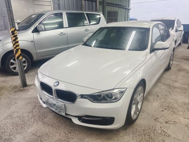 BMW寶馬 320I  第2張相片