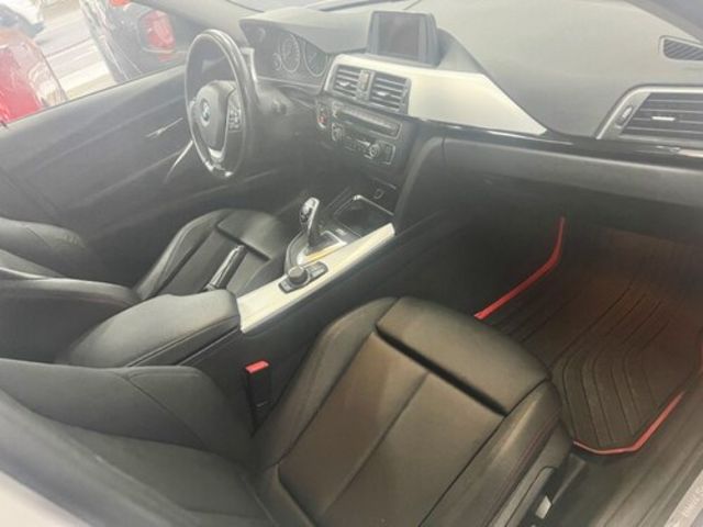 BMW寶馬 320I  第4張相片