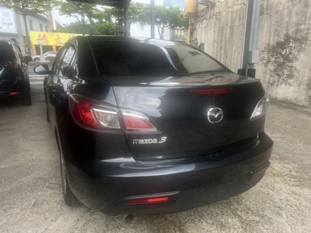 MAZDA馬自達 MAZDA 3  第6張相片