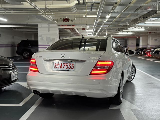M-BENZ賓士 C180 COUPE  第2張相片