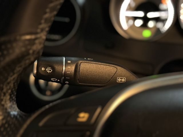 M-BENZ賓士 C180 COUPE  第17張相片