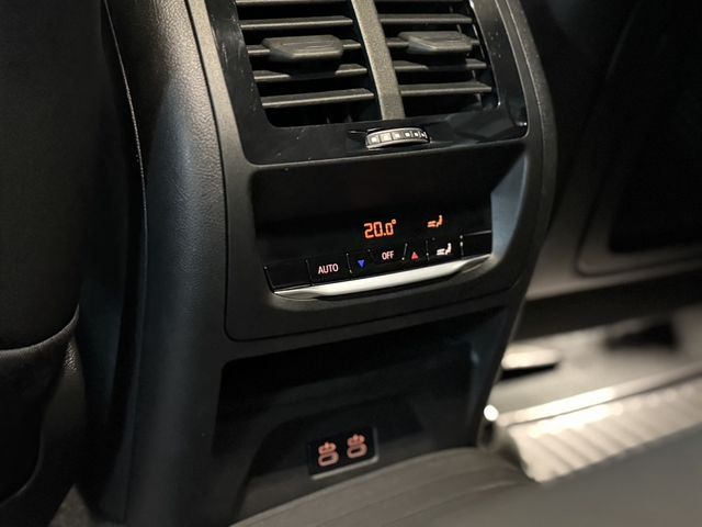 BMW寶馬 X4 XDRIVE20I  第14張相片
