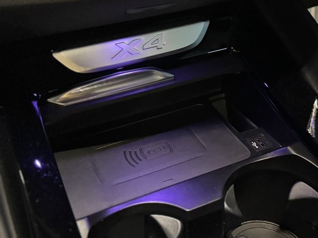 BMW寶馬 X4 XDRIVE20I  第20張相片