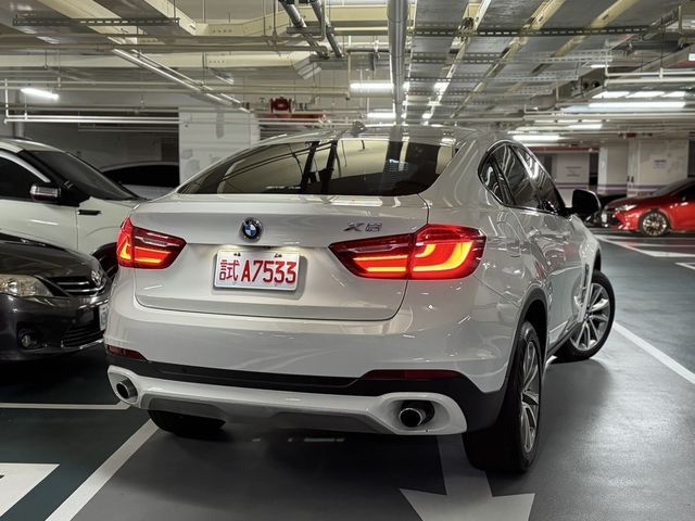 BMW寶馬 X6 XDRIVE35I  第2張相片