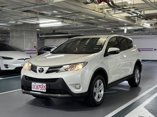 TOYOTA豐田 RAV4  第5張相片