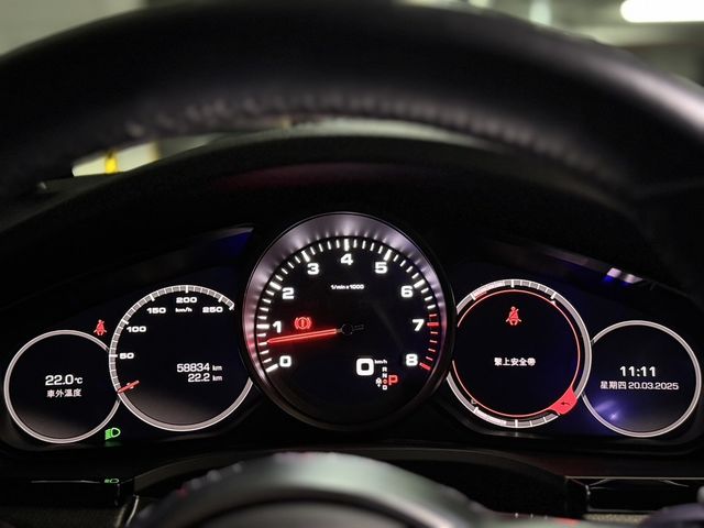 PORSCHE保時捷 CAYENNE  第9張相片
