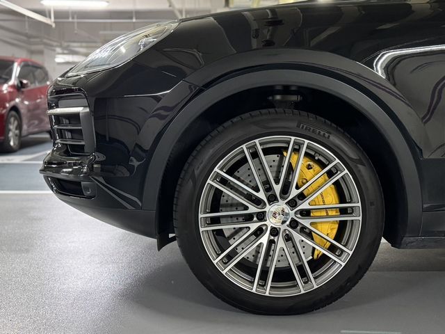 PORSCHE保時捷 CAYENNE  第18張相片