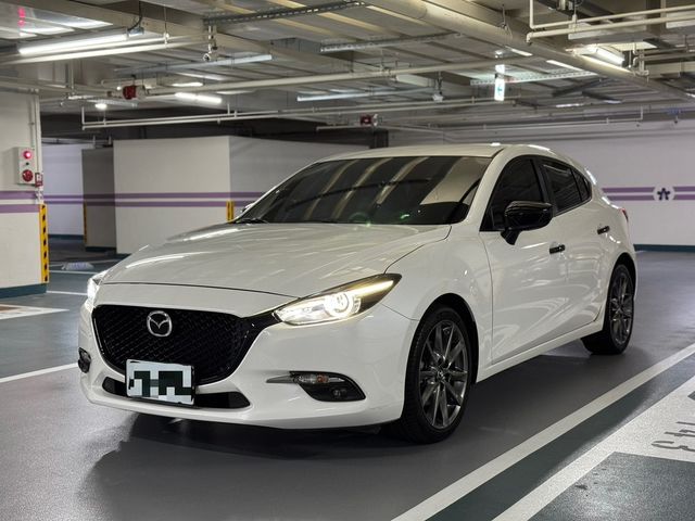 MAZDA馬自達 MAZDA 3  第1張相片