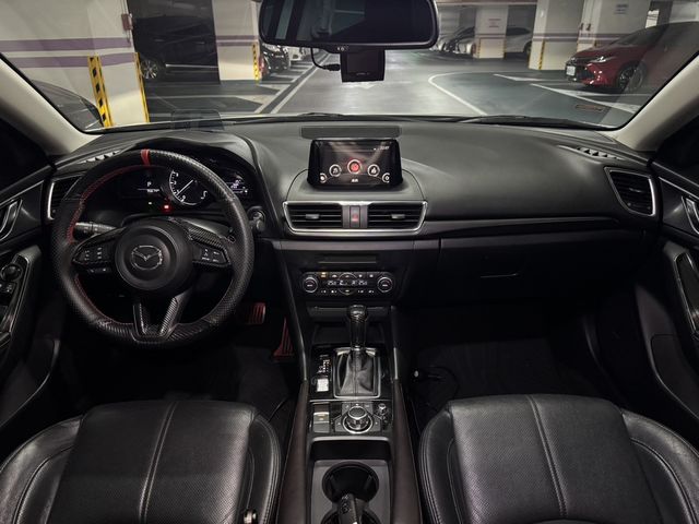 MAZDA馬自達 MAZDA 3  第18張相片