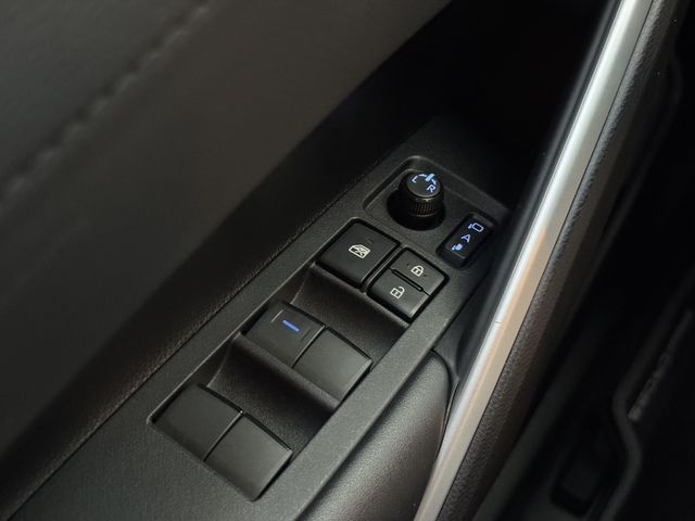 TOYOTA豐田 COROLLA CROSS  第17張相片