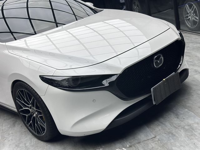 MAZDA馬自達 MAZDA 3  第7張相片