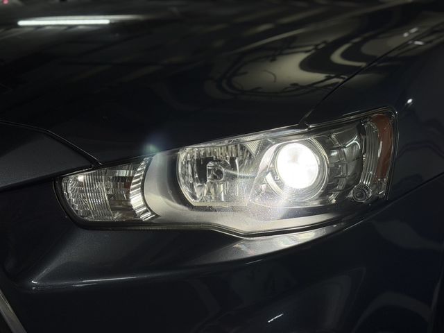 MITSUBISHI三菱 LANCER IO  第3張相片