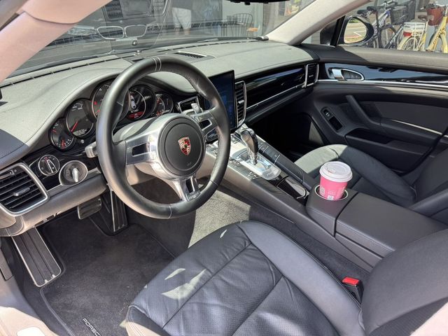 PORSCHE保時捷 PANAMERA  第4張相片