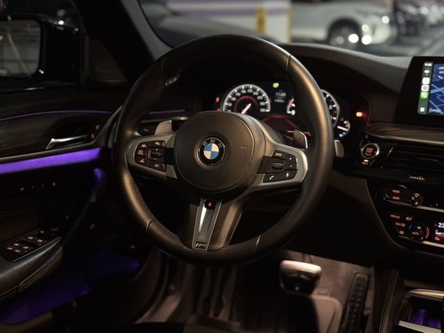 BMW寶馬 540I  第19張相片