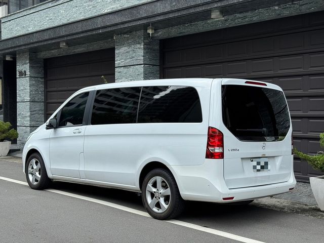 M-BENZ賓士 V250 D  第2張相片