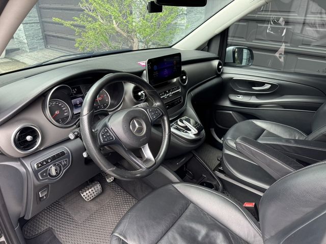 M-BENZ賓士 V250 D  第3張相片