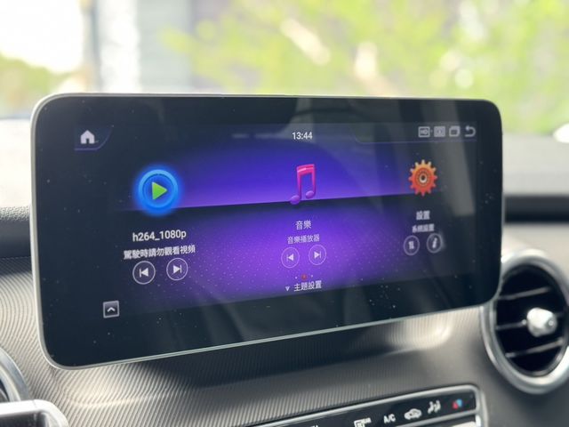 M-BENZ賓士 V250 D  第6張相片