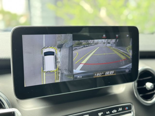 M-BENZ賓士 V250 D  第7張相片