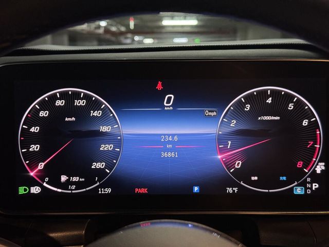 M-BENZ賓士 GLC300  第10張相片