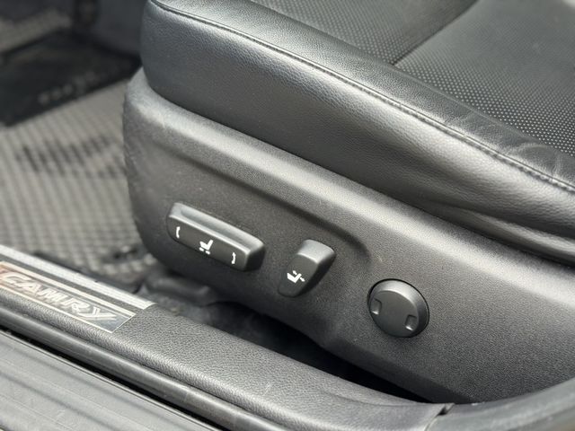 TOYOTA豐田 CAMRY  第7張相片