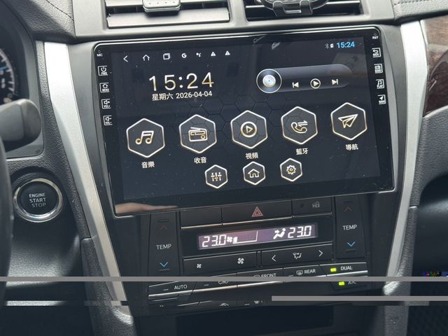 TOYOTA豐田 CAMRY  第12張相片