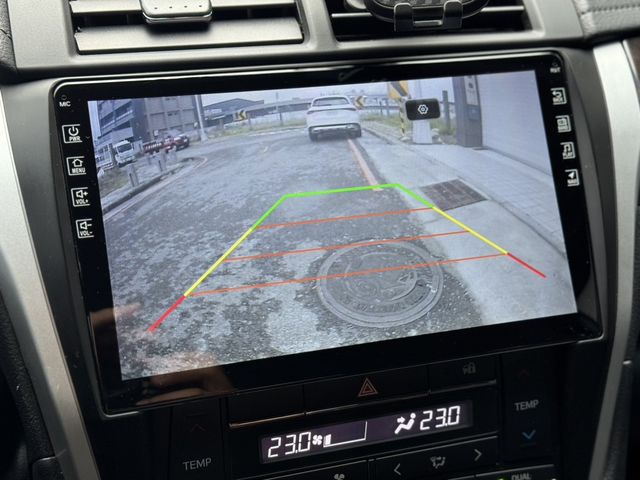 TOYOTA豐田 CAMRY  第13張相片